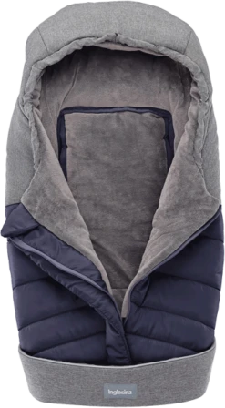 Inglesina Newborn Winter Footmuff 10 Inglesina Newborn Winter Footmuff -Stroller Shop 02 02 20202379969189 NEWBORN WINTER MUFF NAV 02