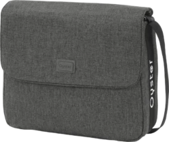 BabyStyle Oyster 3 Changing Bag 10 BabyStyle Oyster 3 Changing Bag -Stroller Shop 11 02 20191906877717 Oyster3 ChangingBag Pepper
