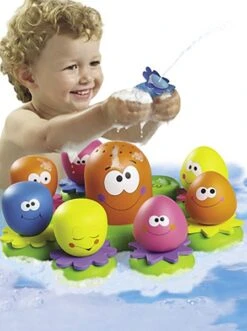 Tomy Octopals -Stroller Shop 21 04 20162585441726 tommy squirter3