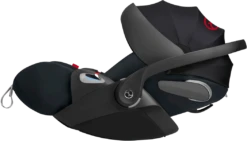 Cybex Cloud Z Group 0+ I-Size Car Seat - Scuderia Ferrari -Stroller Shop 27 06 20192402129959 CYB 18 y090 EU VIBL CloudZiSize Ferrari lieflatcanopyopen screen HD