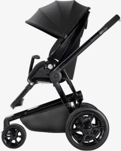 Quinny Moodd Pushchair - Free Rock Car Seat -Stroller Shop 31 08 20161890379172 Quinny Moodd 2016 Black Blackdevotion Forward
